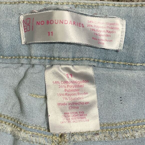 Y2K 90s NOBO No Boundaries Juniors Size 11 Light Blue Flare Leg Jeans Light Wash - Picture 4 of 8